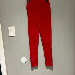 Red Amazon leggings